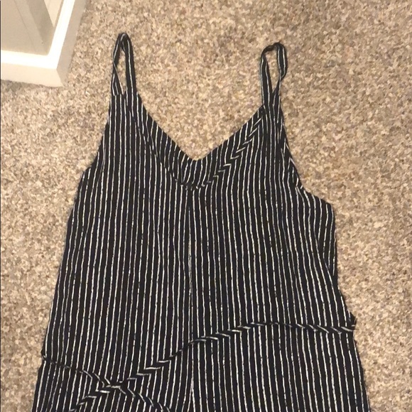 Black and white romper - Picture 2 of 3